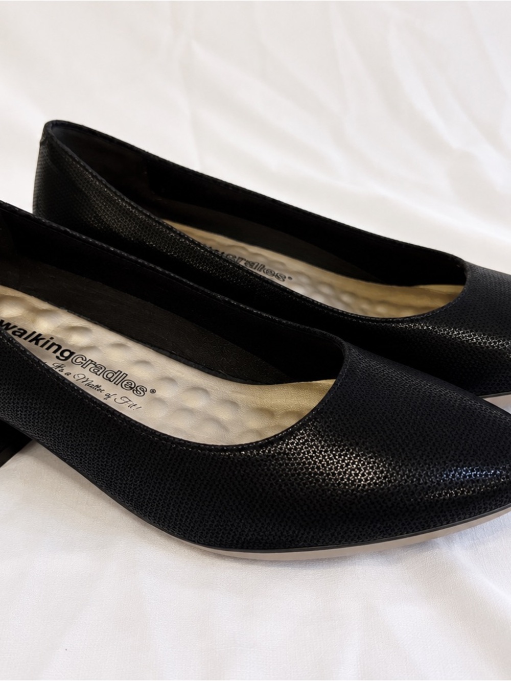 Walking Cradles Black Pointed-Toe Women's Flats - Textured Upper